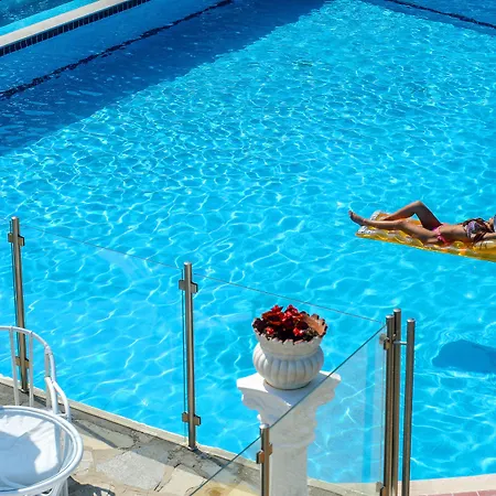 Hotel Mitsis Alexander The Great 4*