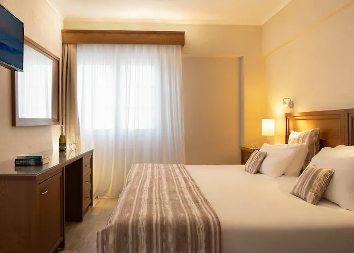 Hotell Canvas By Mitsis Alexander The Great