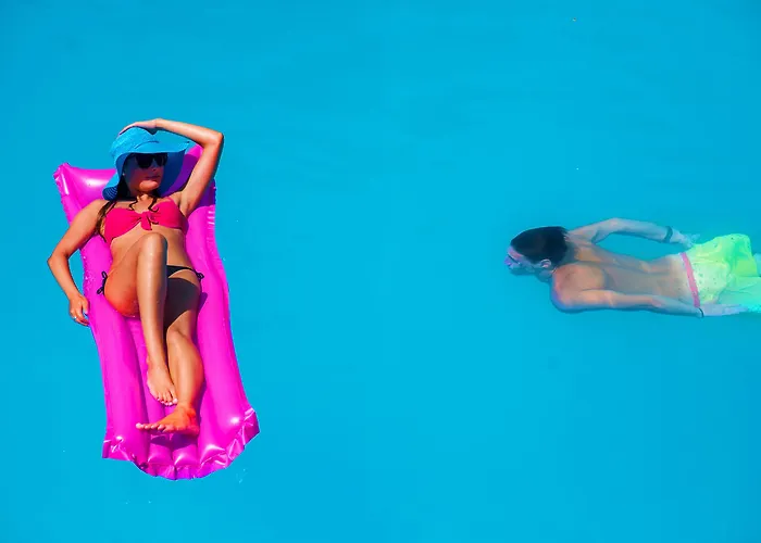 Szálloda Canvas By Mitsis Alexander The Great